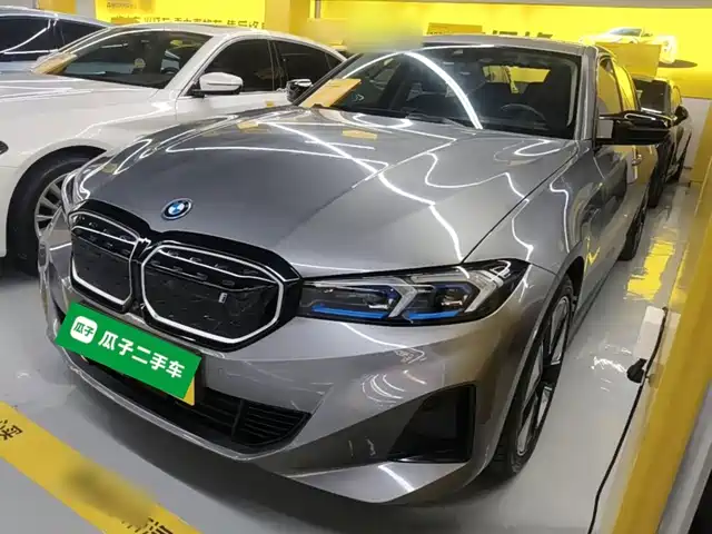 BMW i3 2024 eDrive 40 L Night Sport Package