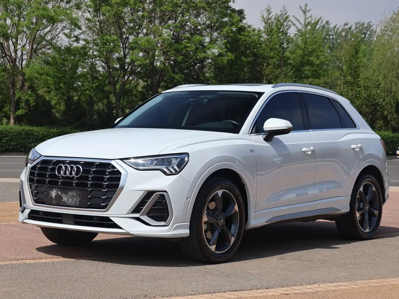 Audi Q3 2023 35 TFSI Fashion Dynamic (1.4T)