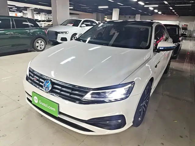 Volkswagen Lamando 2021 280TSI DSG Luxury Phantom Edition
