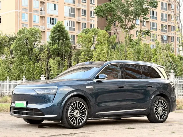 AITO Wenjie AITO M8 2025 Pure Electric Ultra AWD 5-seater