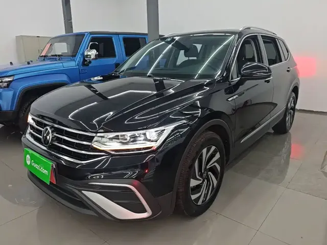 Volkswagen Tiguan L 2023 Facelift 330TSI Automatic 2WD Smart Edition