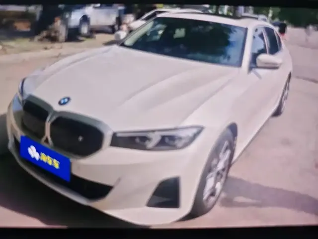BMW i3 2024 eDrive 35 L