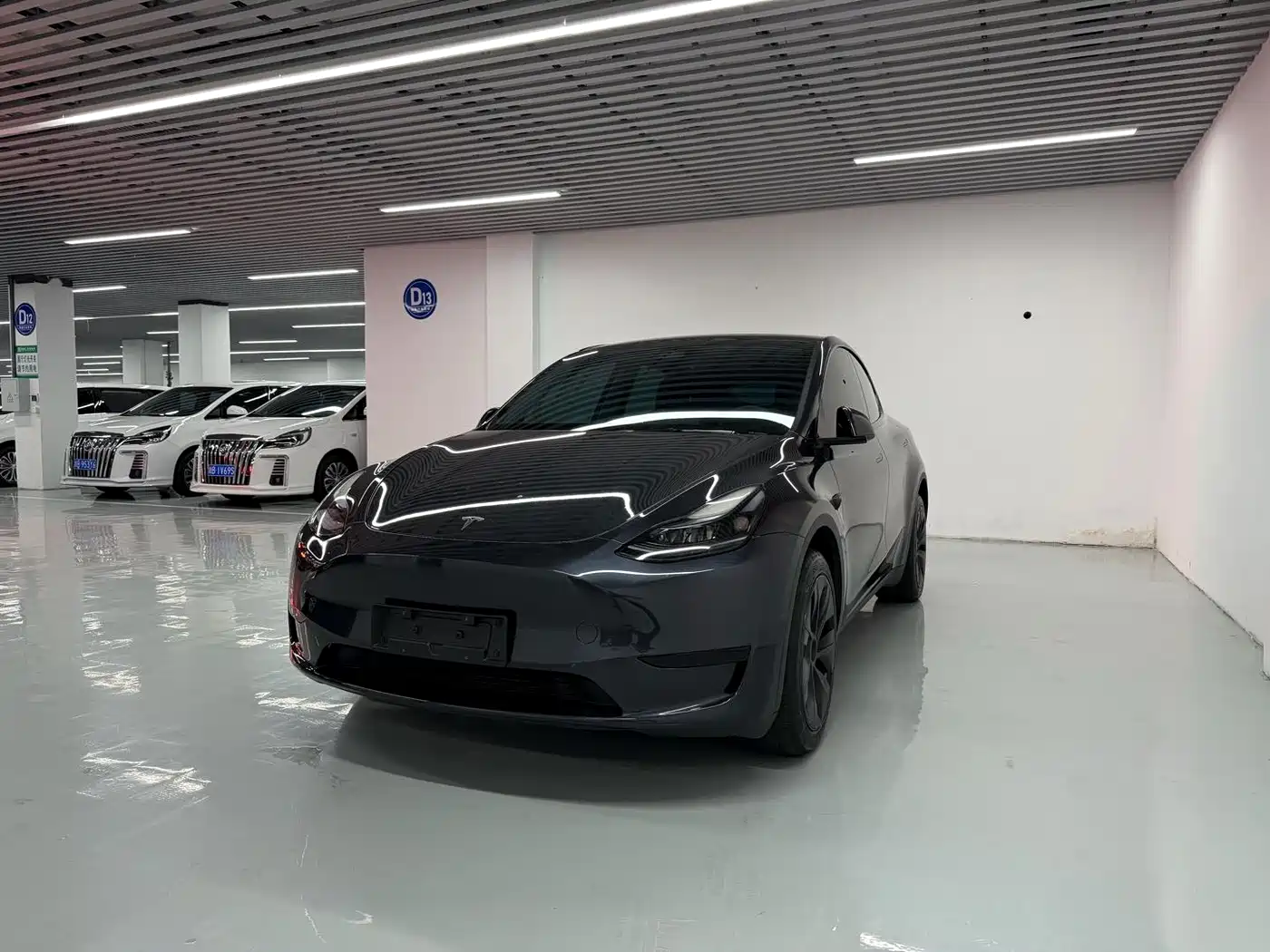 Tesla Model Y 2024 Rear-Wheel Drive Version