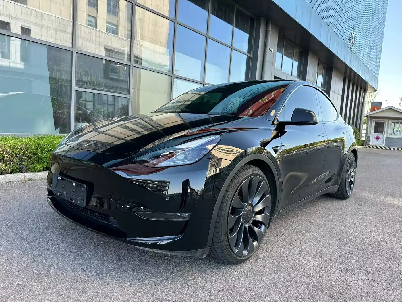 Tesla Model Y 2022 Performance High-Performance All-Wheel Drive Version