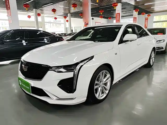 Cadillac CT4 2020 28T Fashion Edition