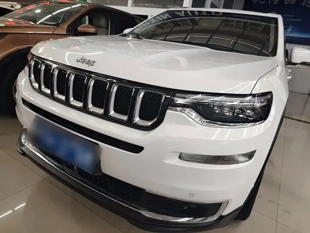 Jeep Grand Commander 2018 2.0T AWD Ultimate Edition (China V)