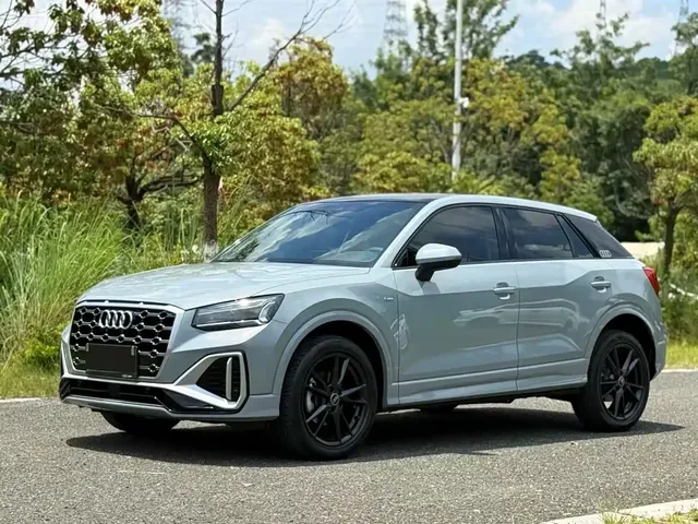 Audi Q2L 2022 35 TFSI Progressive Dynamic