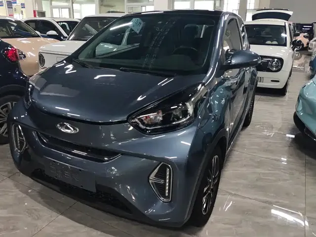 QQ New Energy Little Ant 2022 Charm Romance 30.6kWh