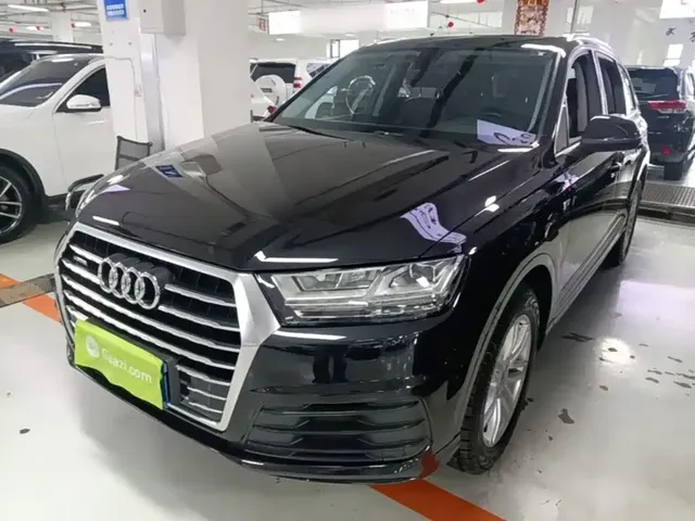 Audi Q7 2018 40 TFSI S line Sport