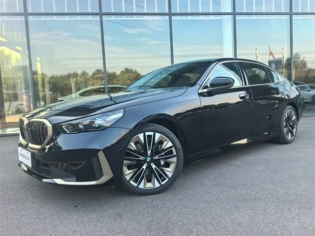 BMW 5 Series 2024 530Li Premium Luxury Package