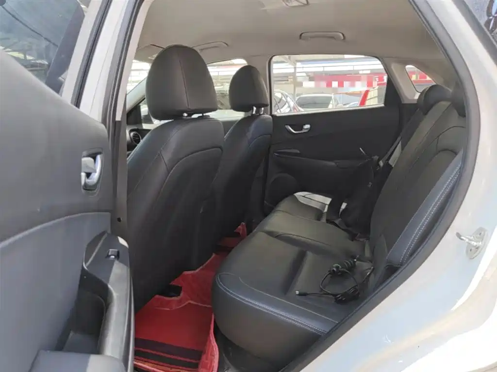 Hyundai ENCINO 2018 1.6T DCT ZhiLian Edition China V