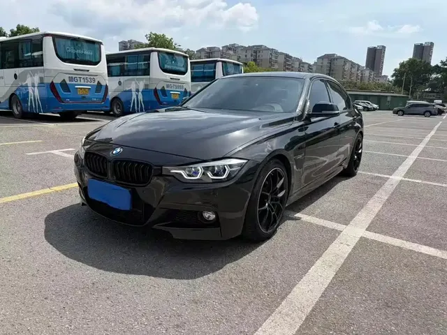 BMW 3 Series 2019 320i M Sport Package