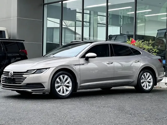 Volkswagen FAW-Volkswagen CC 2019 330TSI Elegance Edition China VI
