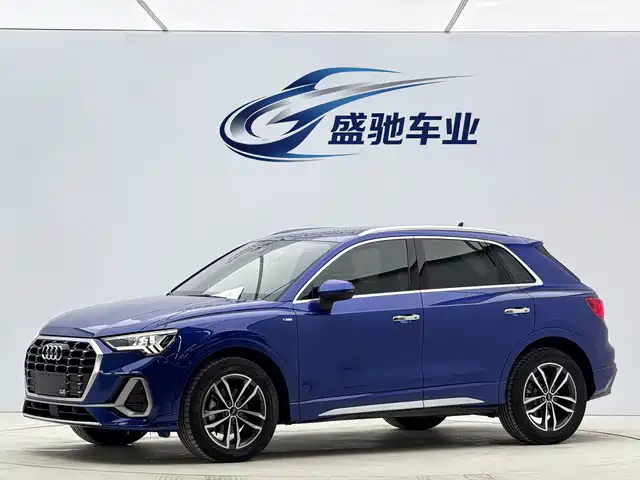 Audi Q3 2021 35 TFSI Progressive Sport