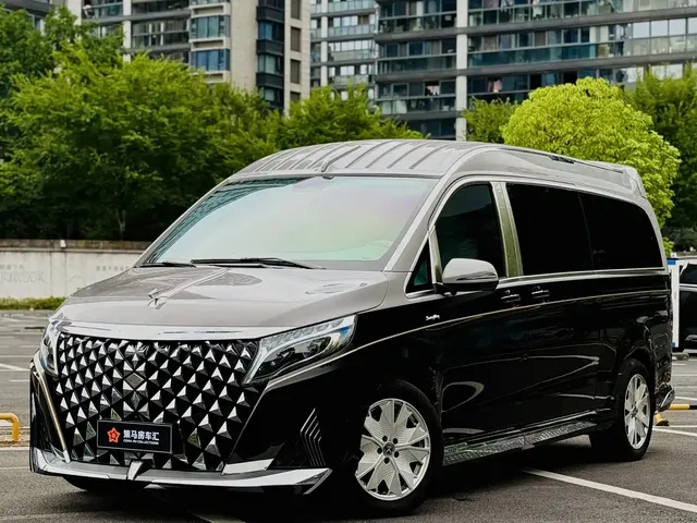 Kedi Auto Keddy Xiangyi 2023 2.0T Xiangyi MH7 7-seater