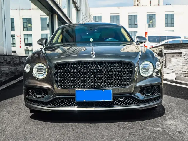 Bentley Flying Spur 2021 4.0T V8 Standard Version