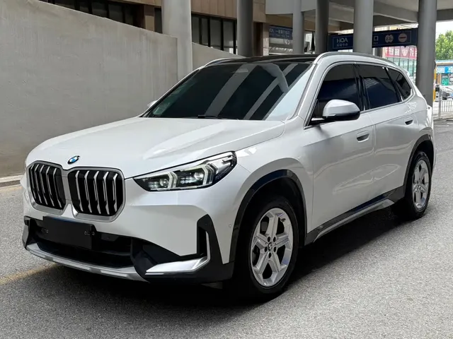 BMW X1 2023 sDrive20Li X Design Package