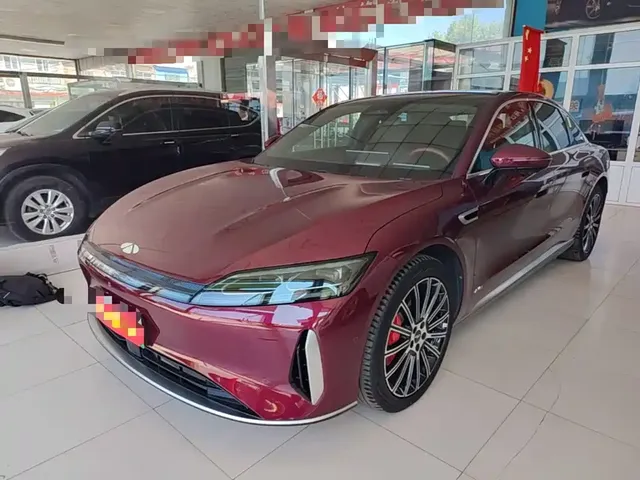 Chery Fengyun A9L 2025 Model 4WD High-performance Summit Edition