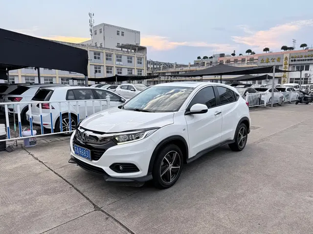 Honda Vezel 2022 1.5L CVT Phantom Night Pioneer Edition
