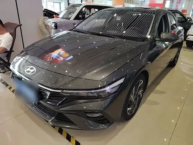 Hyundai Elantra 2023 1.5L CVT GLX Elite Edition