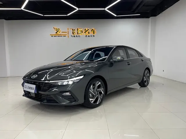 Hyundai Elantra 2023 1.5L CVT GLX Elite Edition