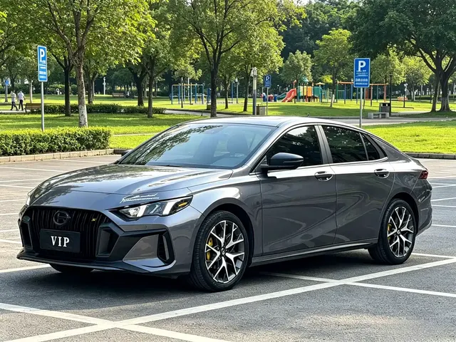 GAC Trumpchi Emkoo 2021 270T DCT J15 Edition