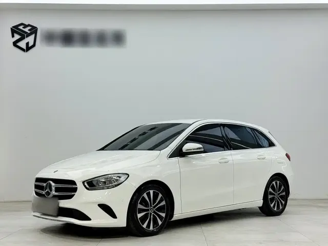 Mercedes-Benz B-Class 2022 B 180 Fashion
