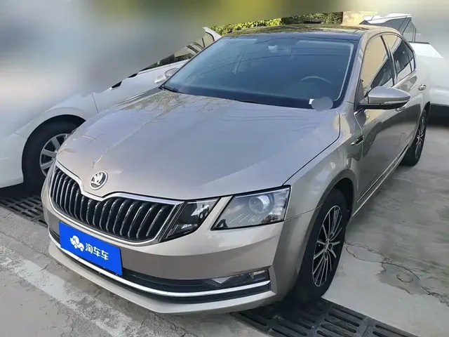 Škoda Octavia 2019 1.5L Automatic Luxury Edition