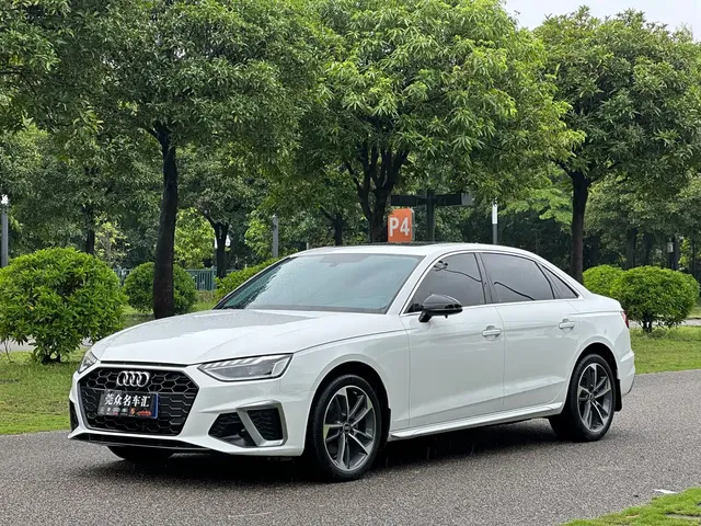 Audi A4L 2022 40 TFSI Fashion Dynamic