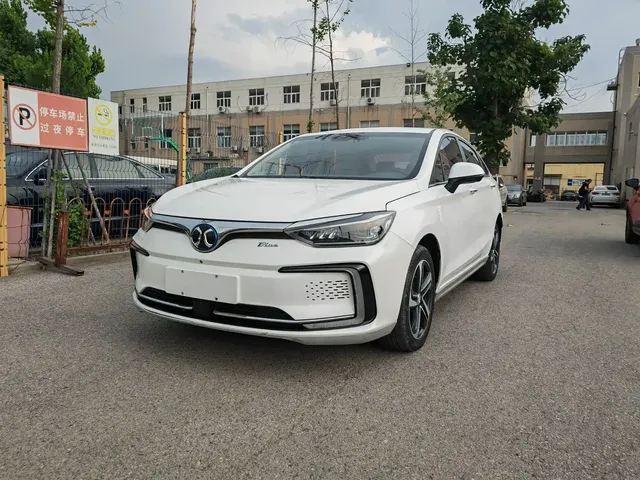 BAIC Beijing EU5 2018 R500 Intelligent Edition