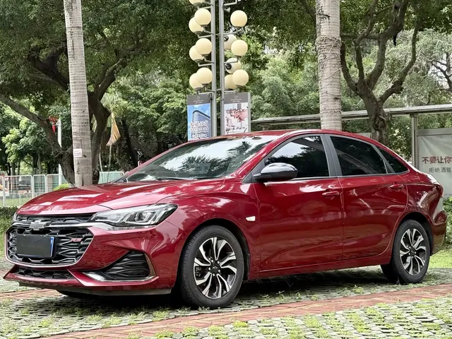 Chevrolet Monza 2019 RS 330T Auto Smooth Edition China VI