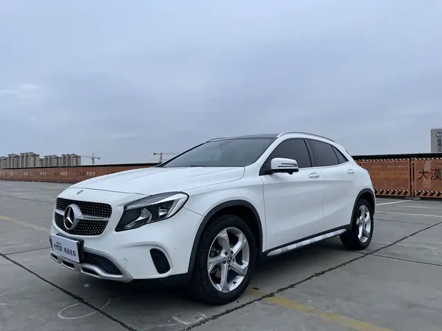 Mercedes-Benz GLA 2019 GLA 200 Dynamic