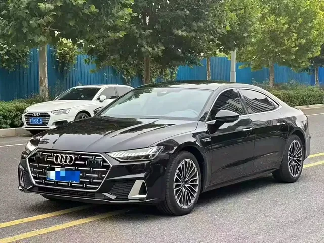 Audi A7L 2025 Model Year 45 TFSI Luxury