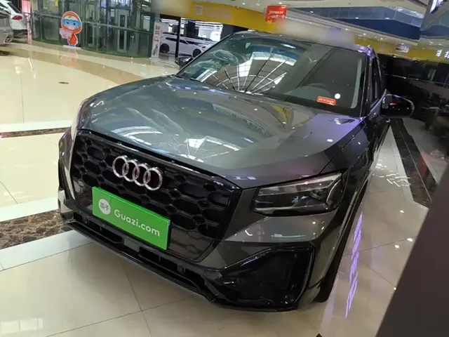 Audi Q2L 2022 35 TFSI Fashion Dynamic