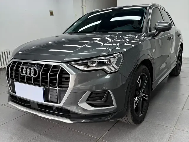 Audi Q3 2022 35 TFSI Fashion Elegance