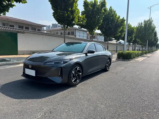 Changan Yida 2023 Blue Whale NE 1.5T GDI DCT Flagship