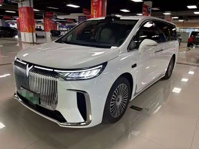 Voyah Auto Voyah Dreamer 2025 Model PHEV 4WD Premium QianKun Edition