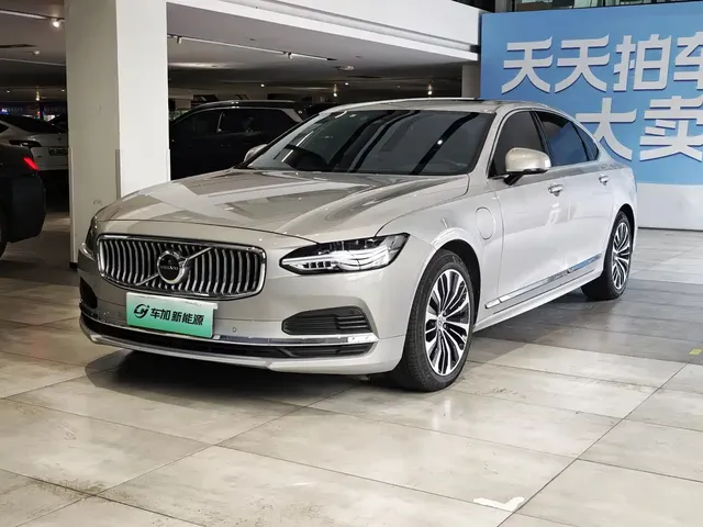 Volvo S90 Plug-in Hybrid 2023 T8 Plug-in Hybrid AWD Long Range Smart Elite Luxury