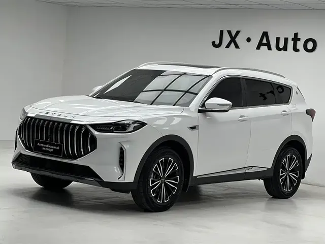 Jetour X70 PLUS 2023 1.5T Manual Warrior PRO 5-seater