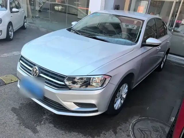 Volkswagen Bora 2018 1.5L Manual Fashion