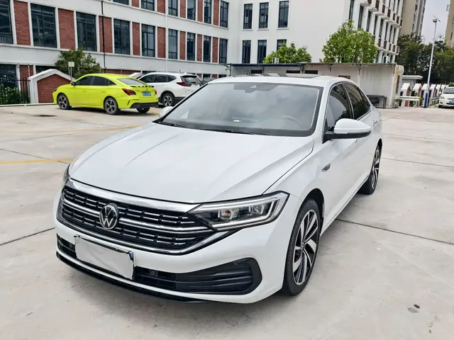 Volkswagen Sagitar 2023 300TSI DSG Excellence Edition