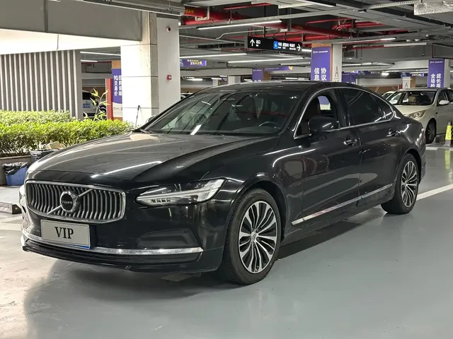 Volvo S90 2023 B5 Intelligent Comfort Luxury Edition