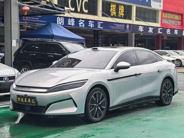 BYD Han L 2025 EV 701KM LiDAR Flagship
