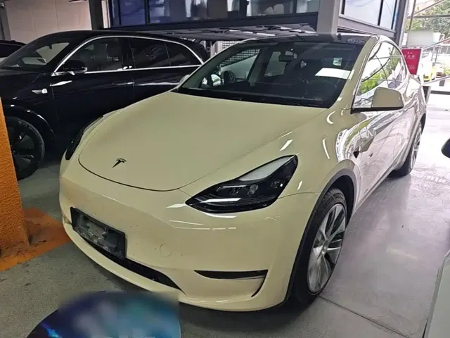 Tesla Model Y 2022 Facelift Long Range All-Wheel Drive Version