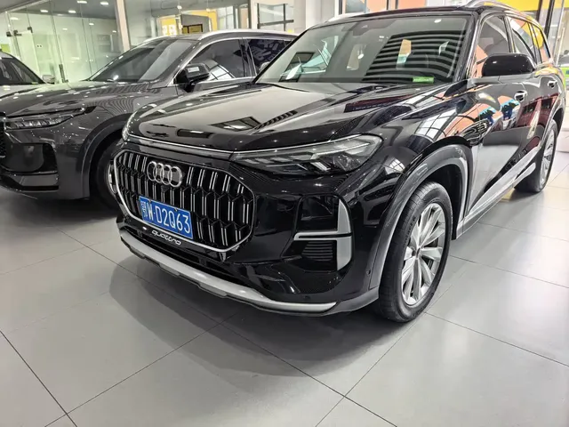 Audi Q6 2024 45 TFSI quattro Qi Yun Yu Lin Package 7-seater