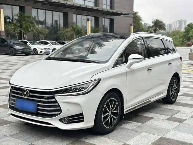 BYD Song MAX 2017 1.5T Auto Smart Connect Premium 7-seater
