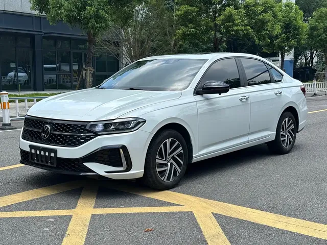 Volkswagen Lavida 2023 300TSI DSG Starlight Full Comfort Edition