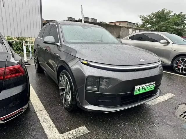 Li Auto L6 2024 Pro