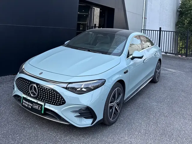 Mercedes-Benz CLA New Energy 2025 300L Dynamic Version