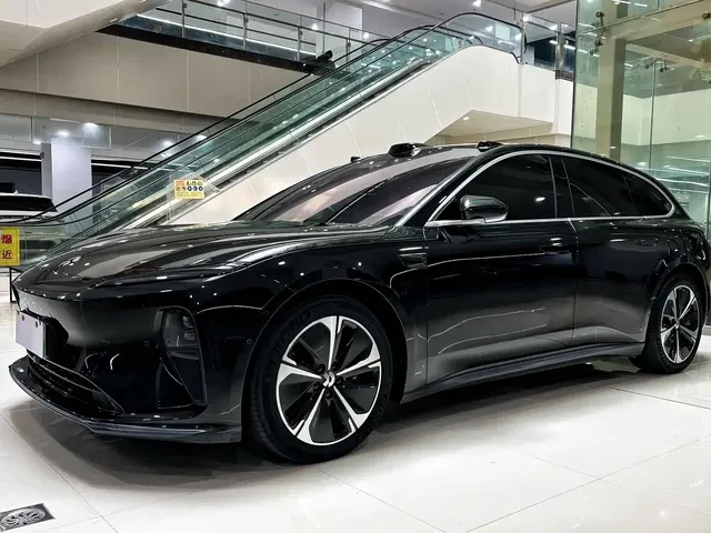 NIO ET5T 2025 75kWh Touring